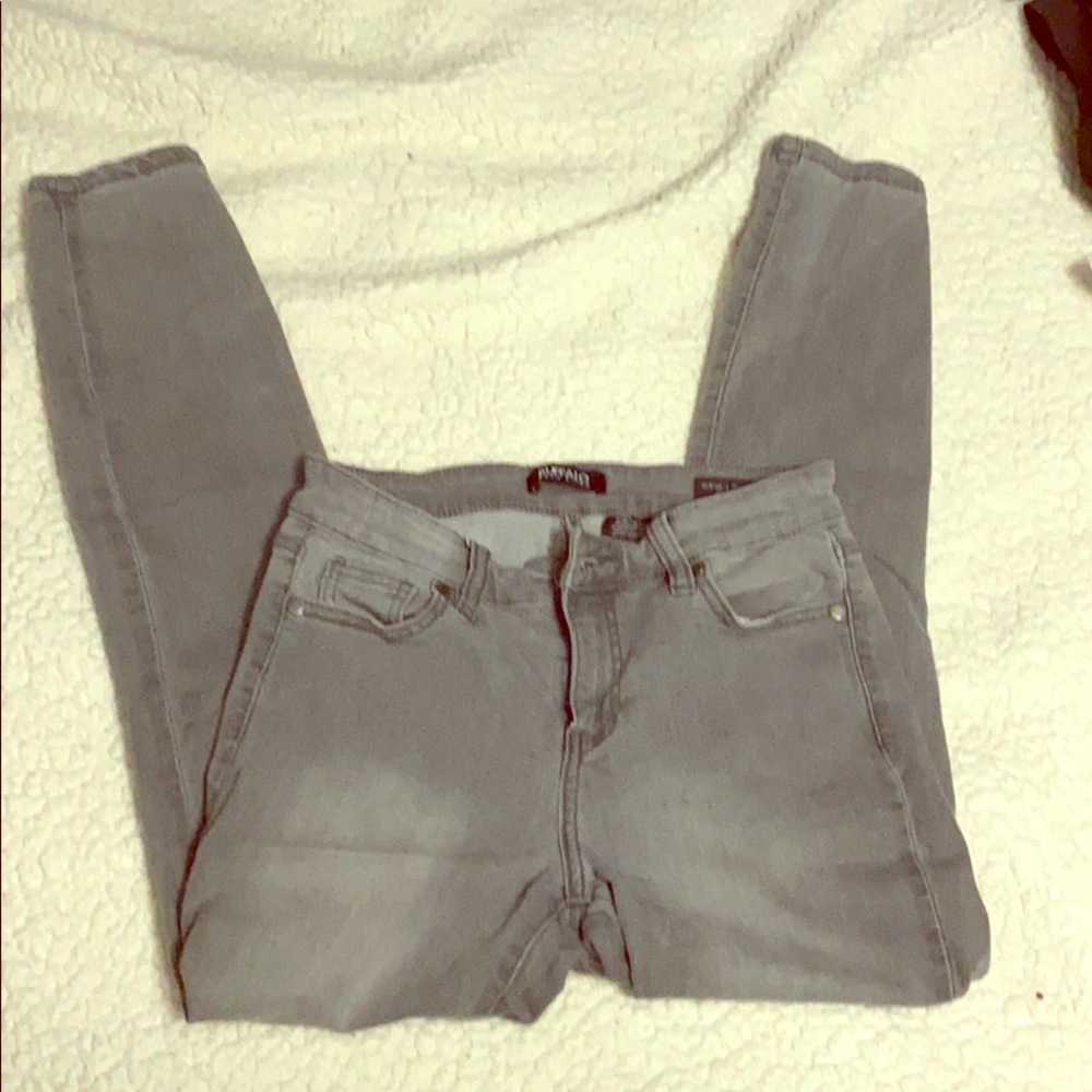 Skinny buffalo jeans in a light wash gray